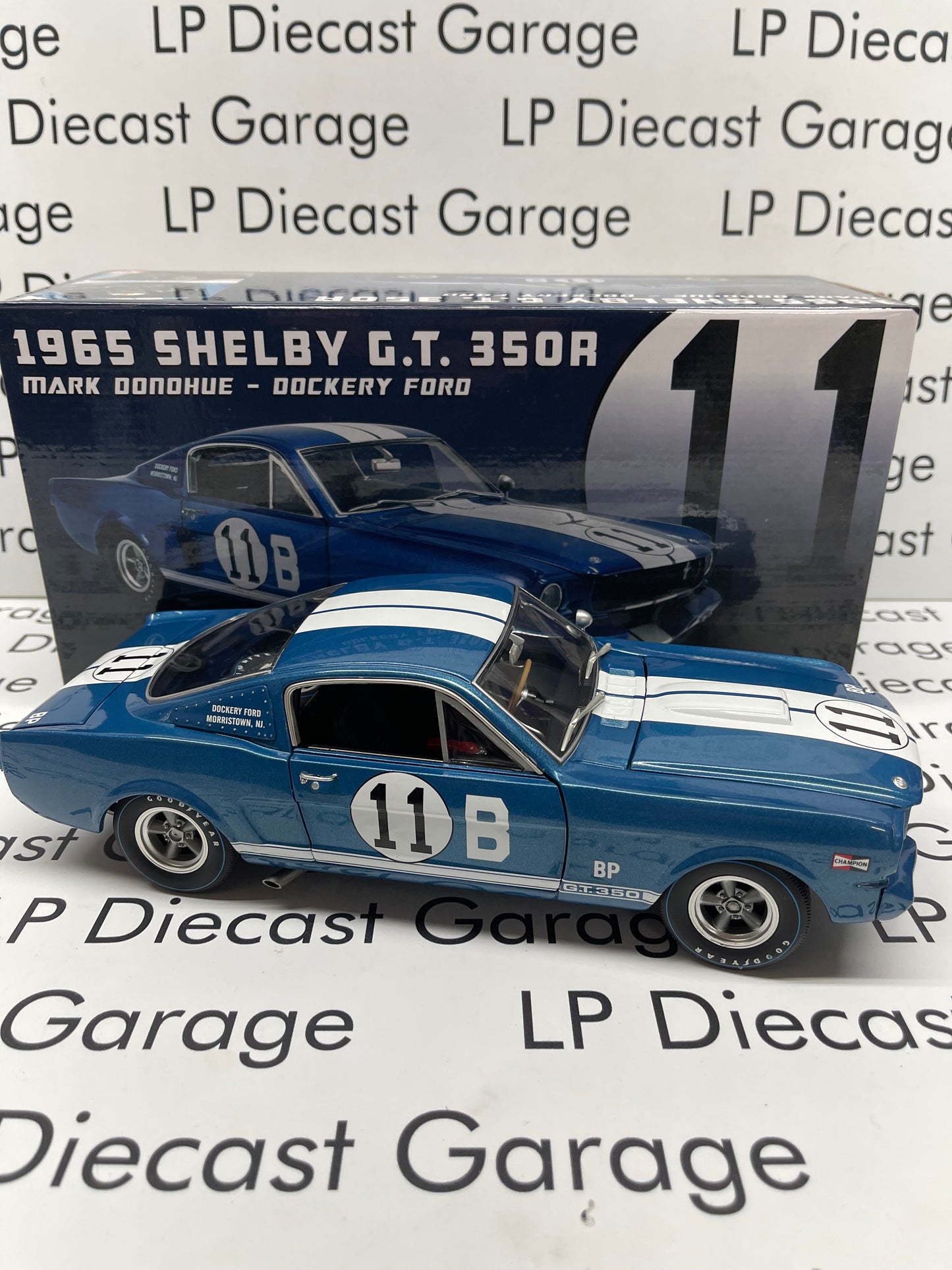 ACME 1965 Ford Mustang Shelby GT350R Mark Donohue- Dockery Ford 1:18 Diecast