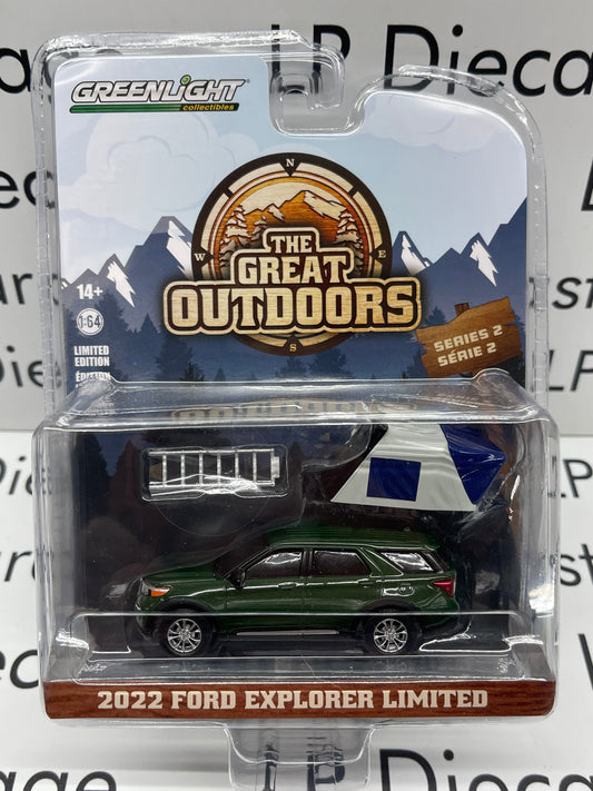 GREENLIGHT 2022 Ford Explorer "Great Outdoors" Roof Top Tent 1:64 Diecast