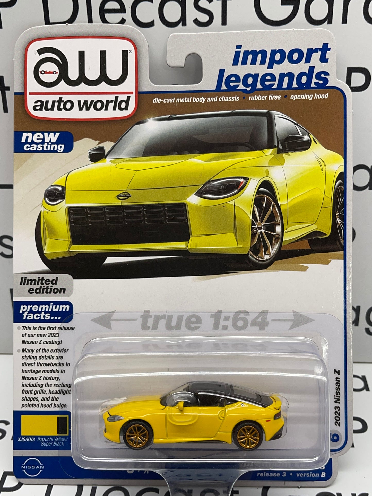 AUTO WORLD 2023 Nissan Z Ikazuchi Yellow/ Super Black Import Legends 1:64 Diecast