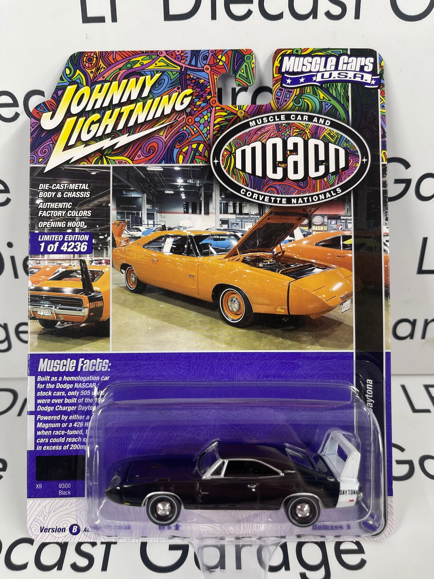 JOHNNY LIGHTNING 1969 Dodge Charger Daytona Black MCACN 1:64 Diecast