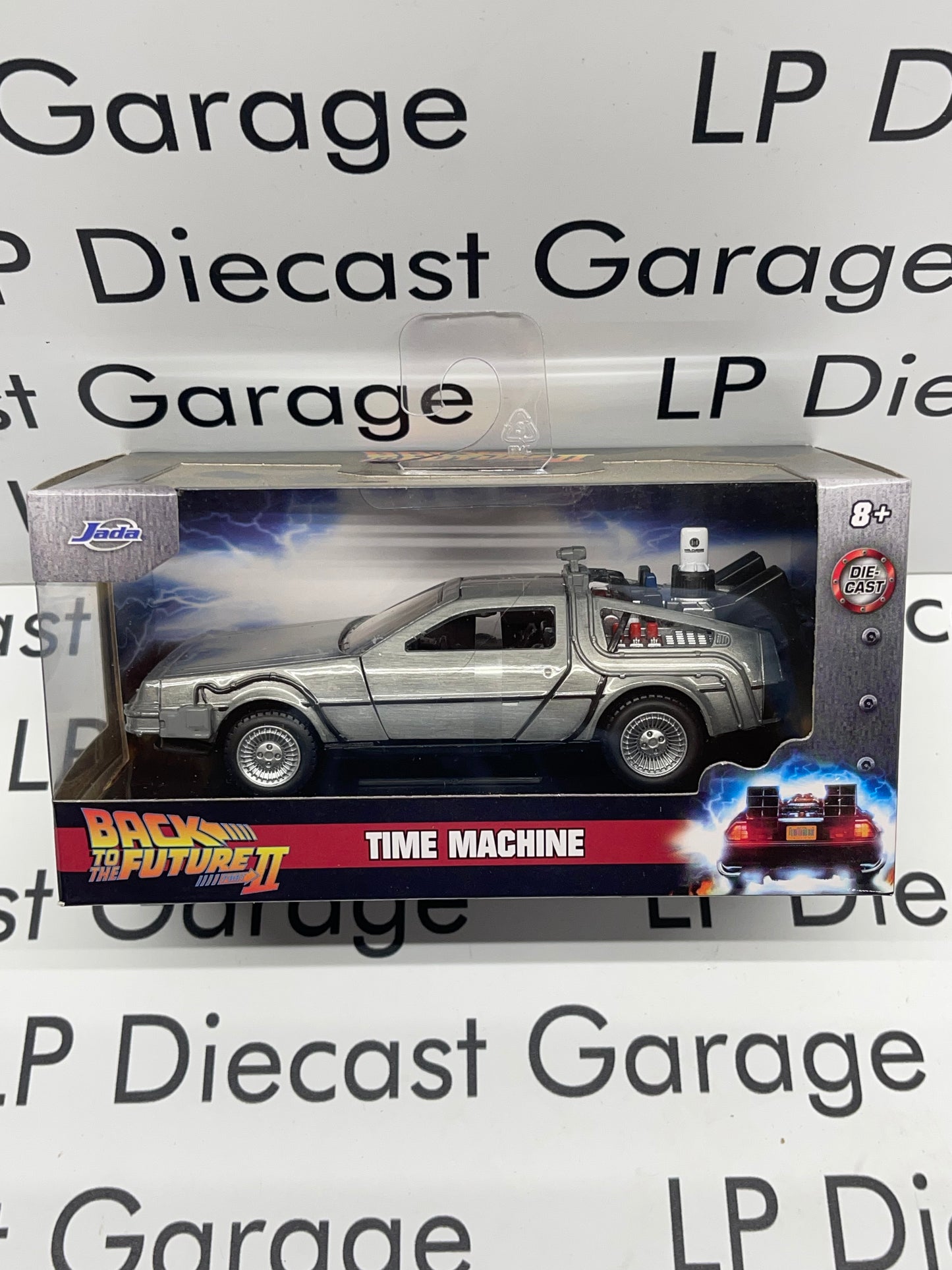 JADA DMC Delorean Back To The Future Time Machine 1:32 Diecast