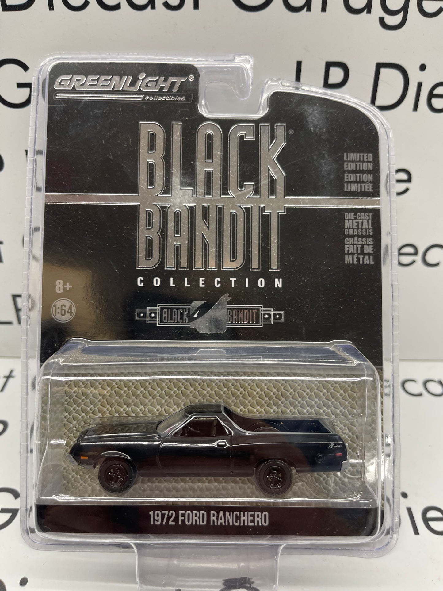 GREENLIGHT 1972 Ford Ranchero Truck Black Bandit Collection 1:64 Diecast