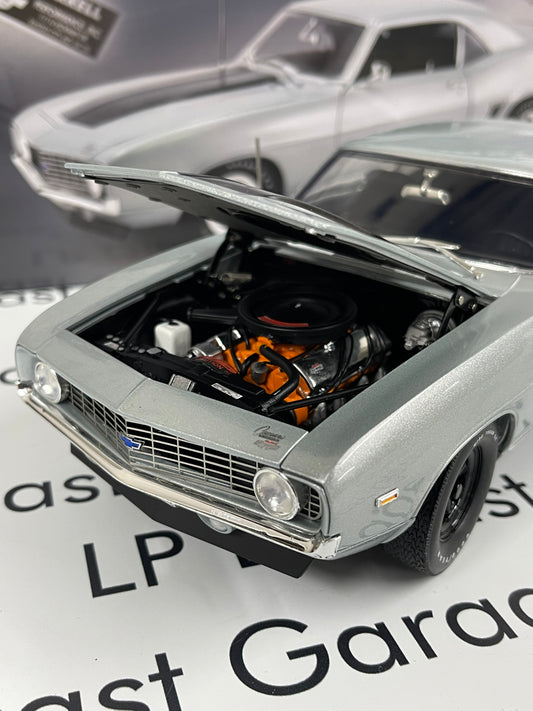 ACME 1969 Chevrolet Camaro COPO Limited Edition Silver/ Black A1805725B 1:18 Diecast