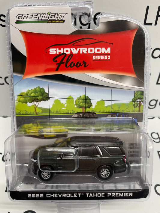 GREENLIGHT 2022 Chevrolet Tahoe Premier Dark Green 1:64 Diecast Showroom