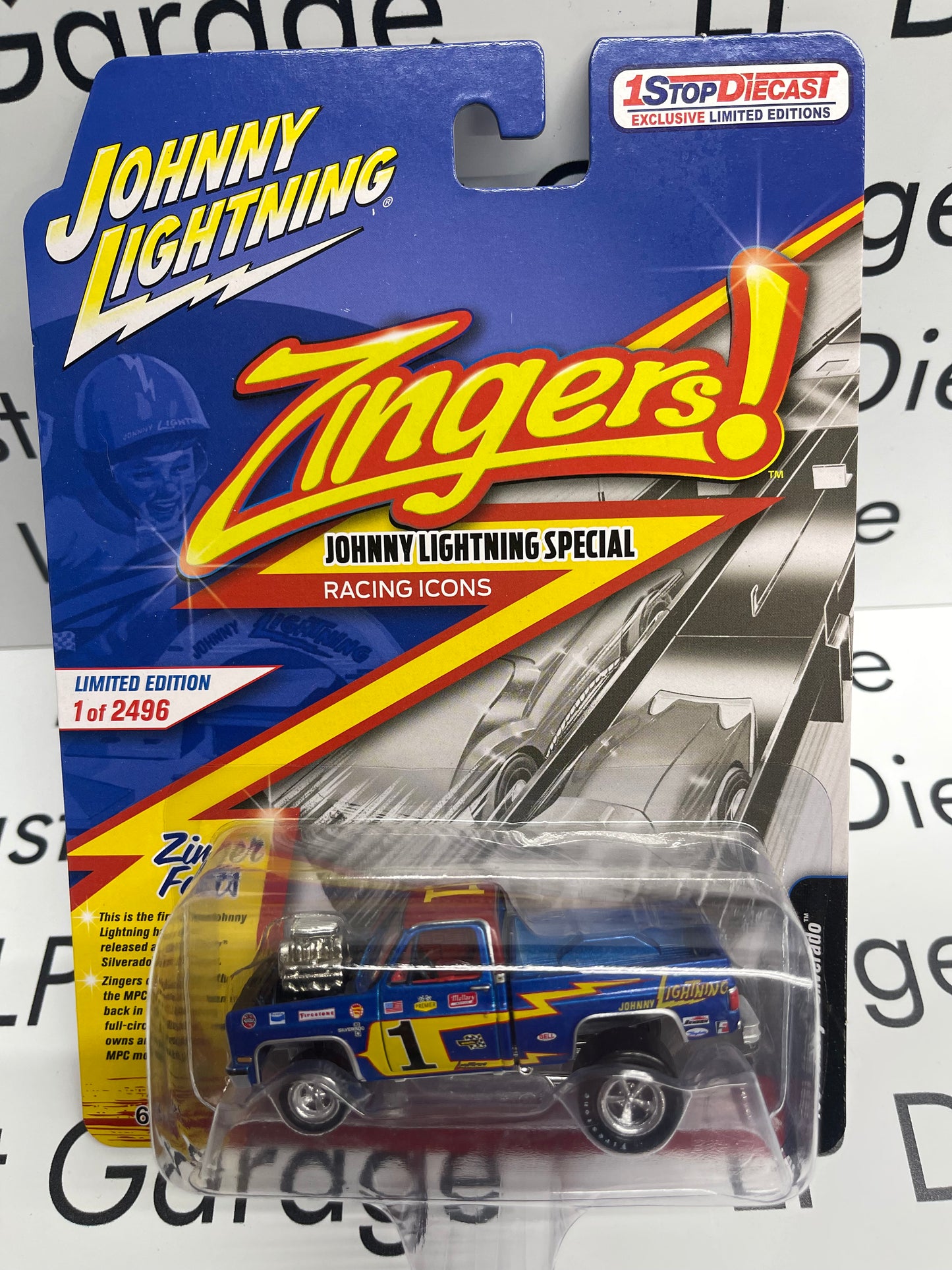 JOHNNY LIGHTNING 1981 Chevrolet Silverado Zingers Special Racing Icons 1:64 Diecast